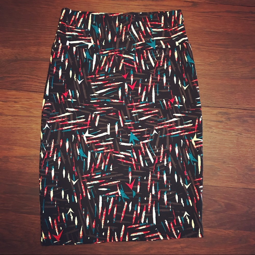 LuLaRoe Pencil Skirt in Black with Teal, Red, White & Yellow Abstract Print